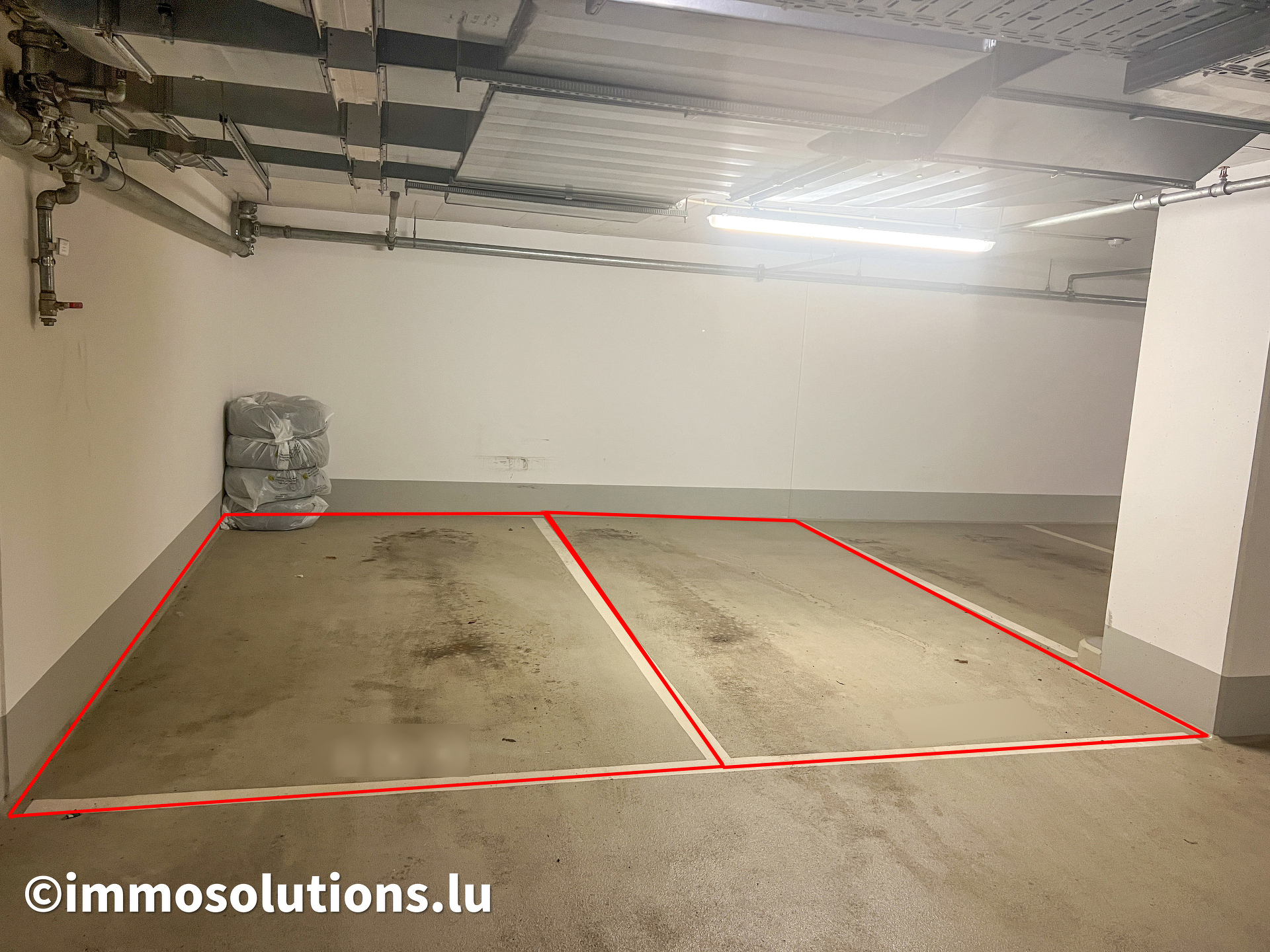 Garage — Howald · 24 m² - photo 4